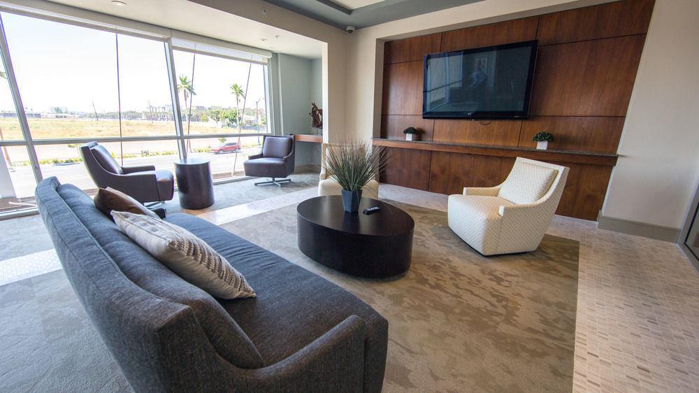 Oc Luxury Unit 1a-swd 3*