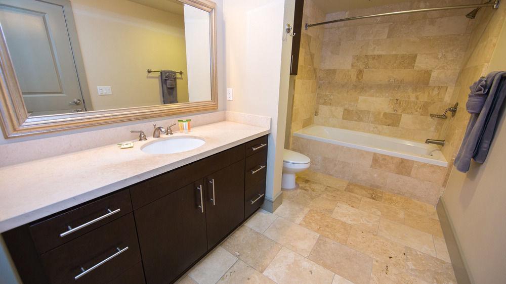 Oc Luxury Unit 1a-swd 3*